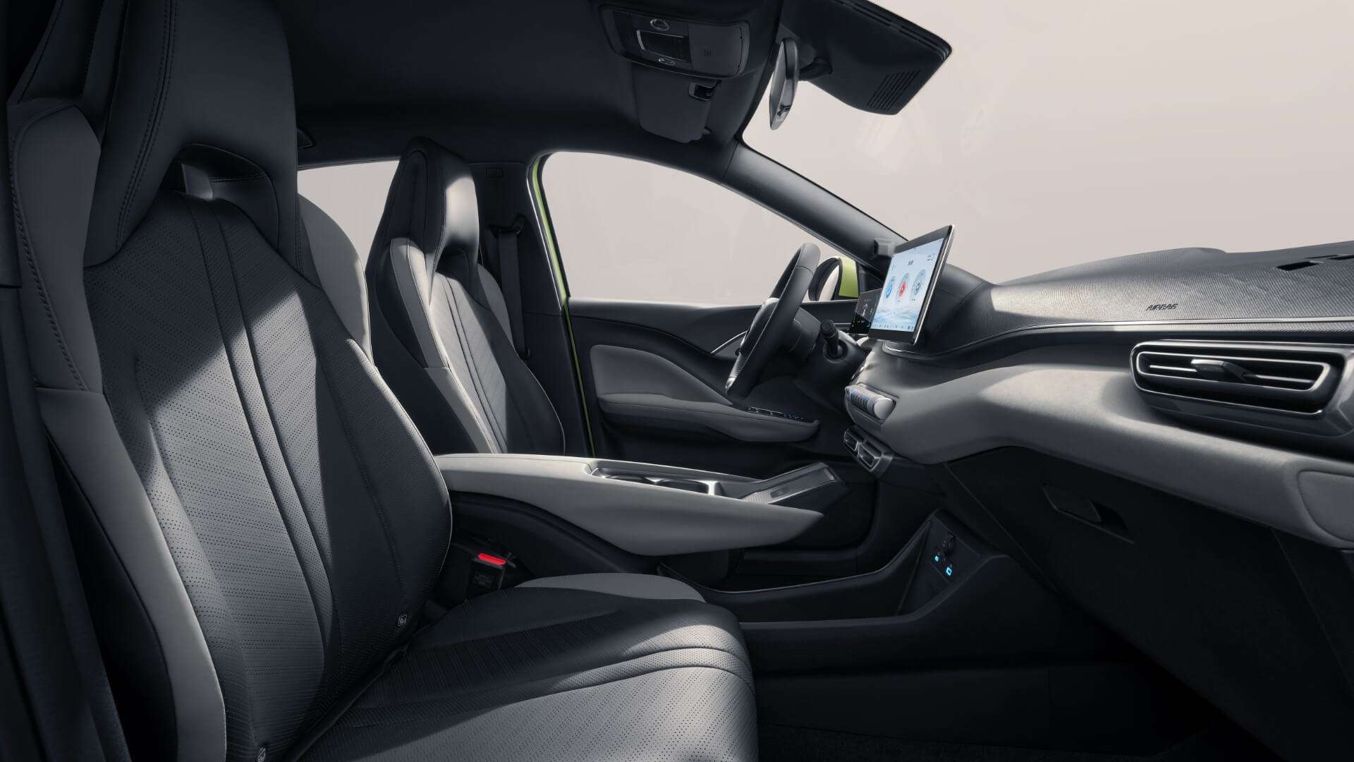 Interior - Πολυτέλεια σε κάθε θέση